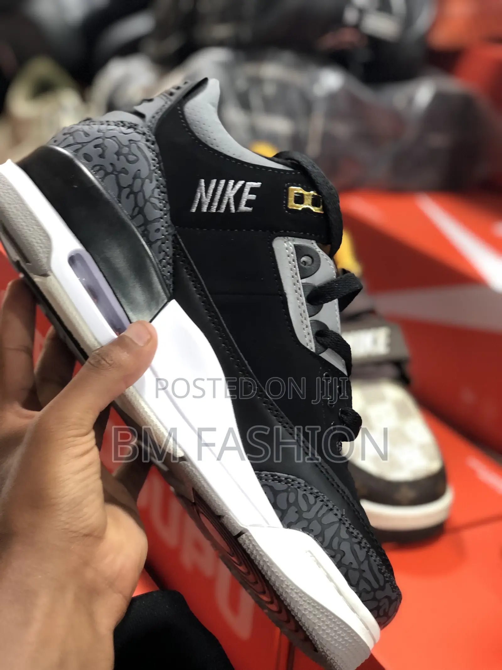 Jordan 3 Black Sneakers