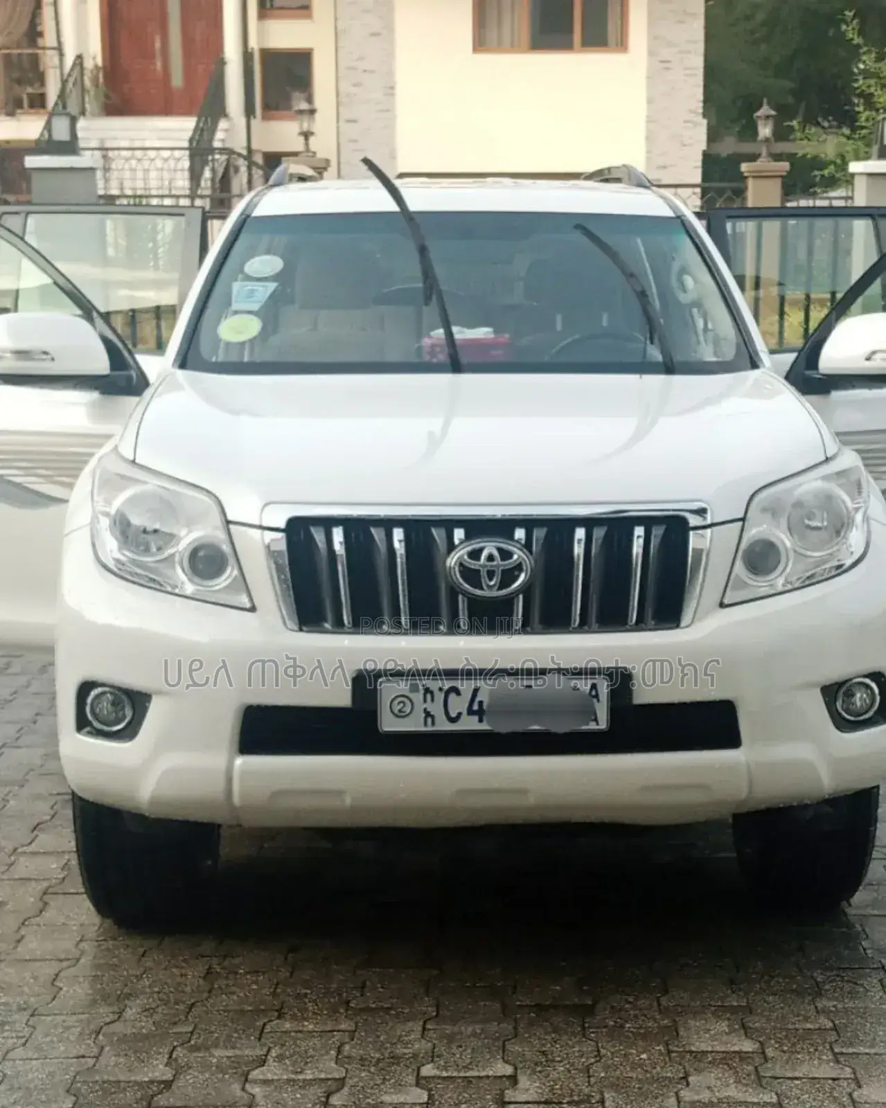 Toyota Land Cruiser Prado 2014 White