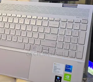 New Laptop HP Envy X360 16GB Intel Core I7 SSD 512GB