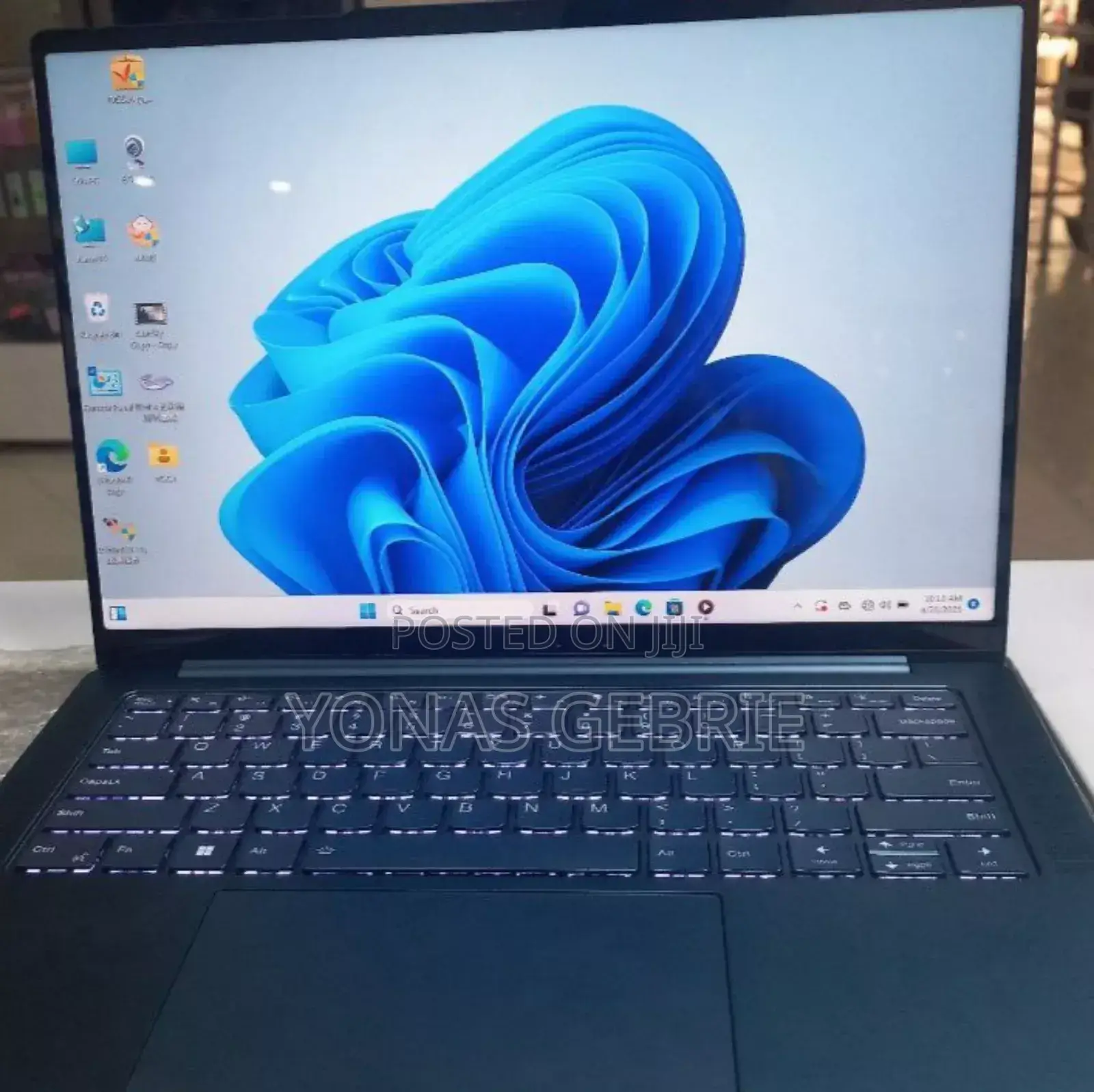 New Laptop Lenovo 32GB AMD Ryzen 7 SSD 1T