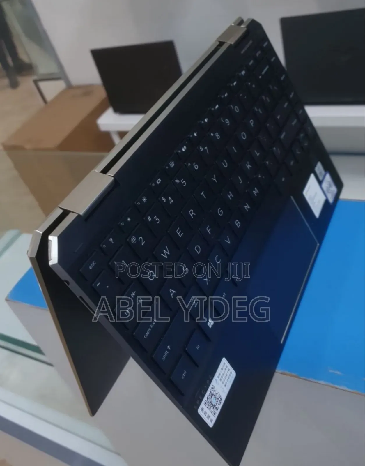 New Laptop HP Spectre 13 16GB Intel Core I7 SSD 1T