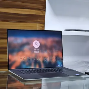 New Laptop Dell XPS 15 32GB Intel Core I7 SSD 1T