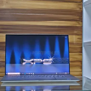 Photo - New Laptop Dell XPS 15 32GB Intel Core I7 SSD 1T