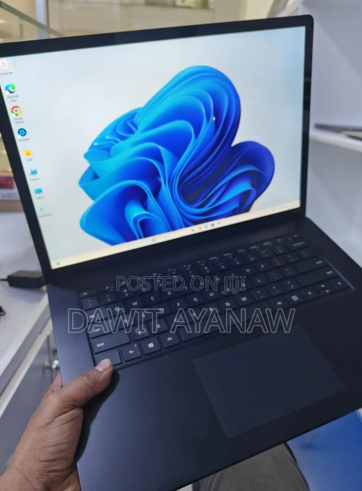 New Laptop Microsoft Surface 16GB AMD Ryzen 5 SSD 512GB
