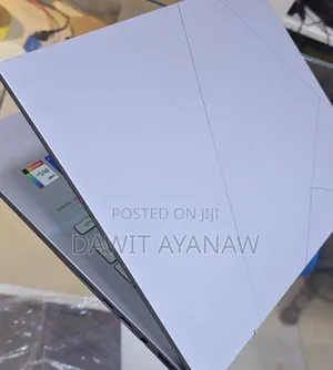 New Laptop Asus VivoBook 15 X505BA 16GB Intel Core I7 SSD 1T