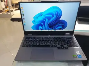 New Laptop Lenovo 16GB Intel Core I5 SSD 512GB