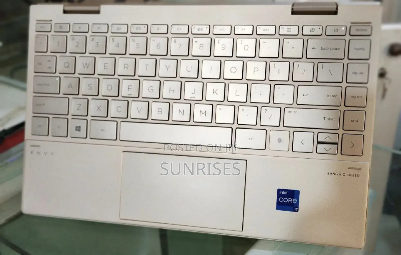 New Laptop HP Envy X360 8GB Intel Core I7 SSD 512GB