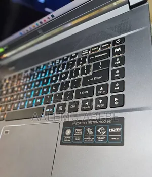 New Laptop Acer Predator Triton 500 SE 16GB Intel Core I7 SSD 1T