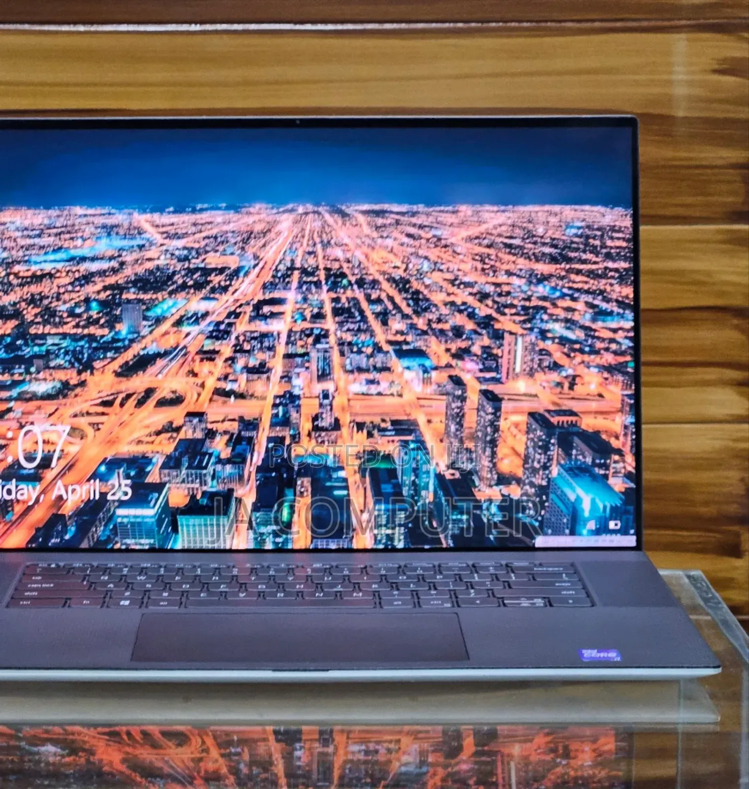 New Laptop Dell XPS 15 16GB Intel Core I7 SSD 1T