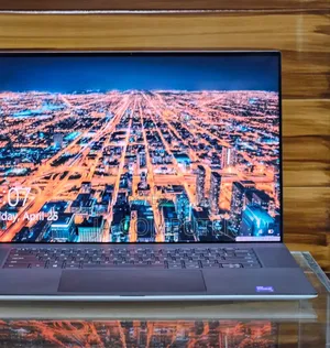 New Laptop Dell XPS 15 16GB Intel Core I7 SSD 1T