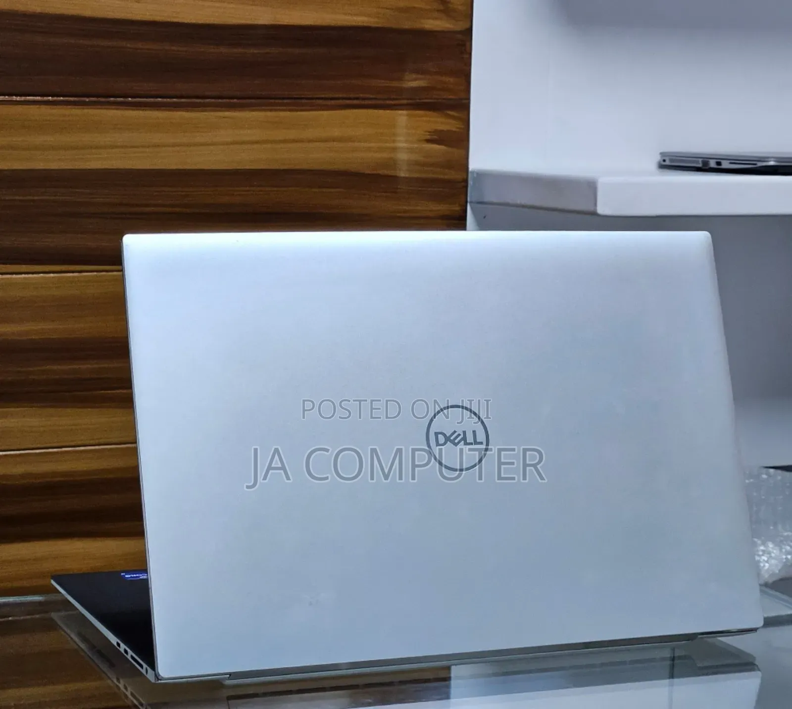 New Laptop Dell XPS 15 16GB Intel Core I7 SSD 1T