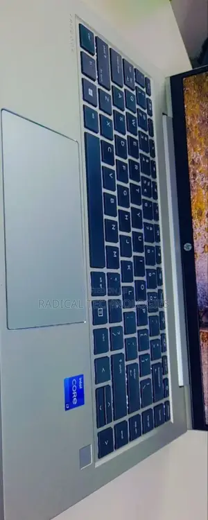 New Laptop HP ProBook 440 G9 16GB Intel Core I7 SSD 512GB