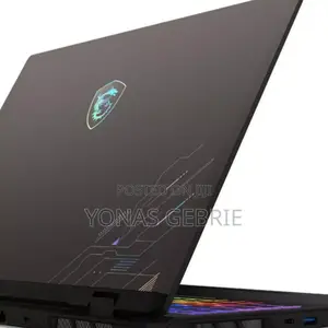 New Laptop MSI Crosshair 17 16GB Intel Core I7 SSD 1T