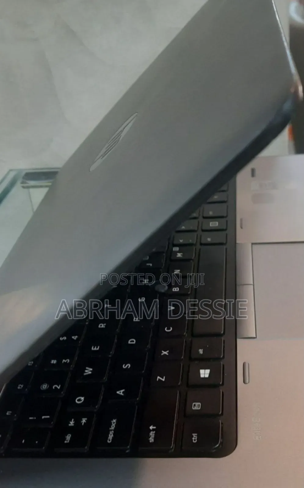 New Laptop HP EliteBook 1050 G1 8GB Intel Core I5 HDD 500GB