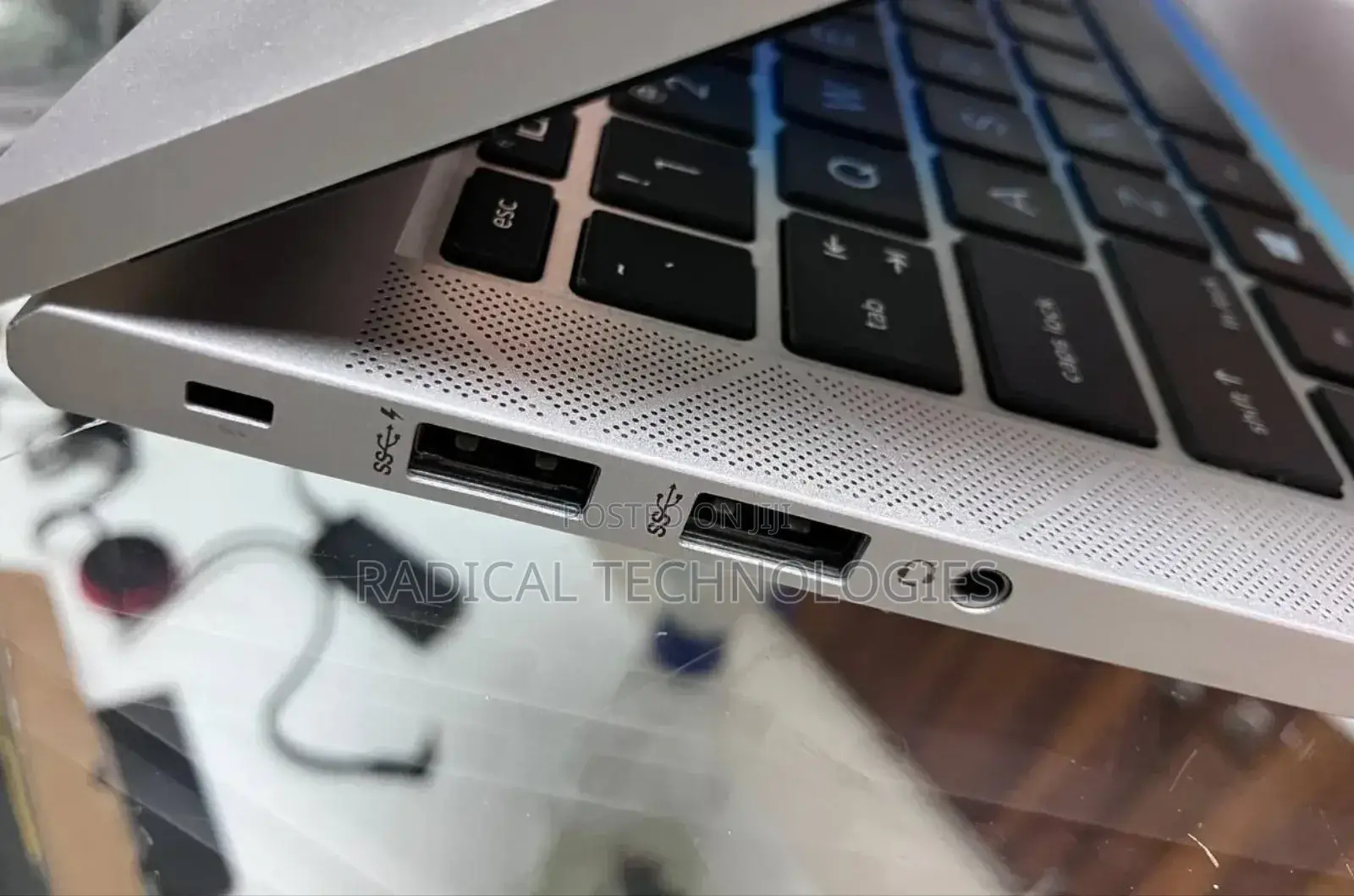 New Laptop HP EliteBook 830 G7 16GB Intel Core I7 SSD 512GB