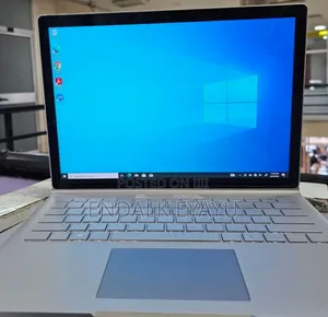 New Laptop Microsoft Surface Book 3 16GB Intel Core I7 SSD 256GB