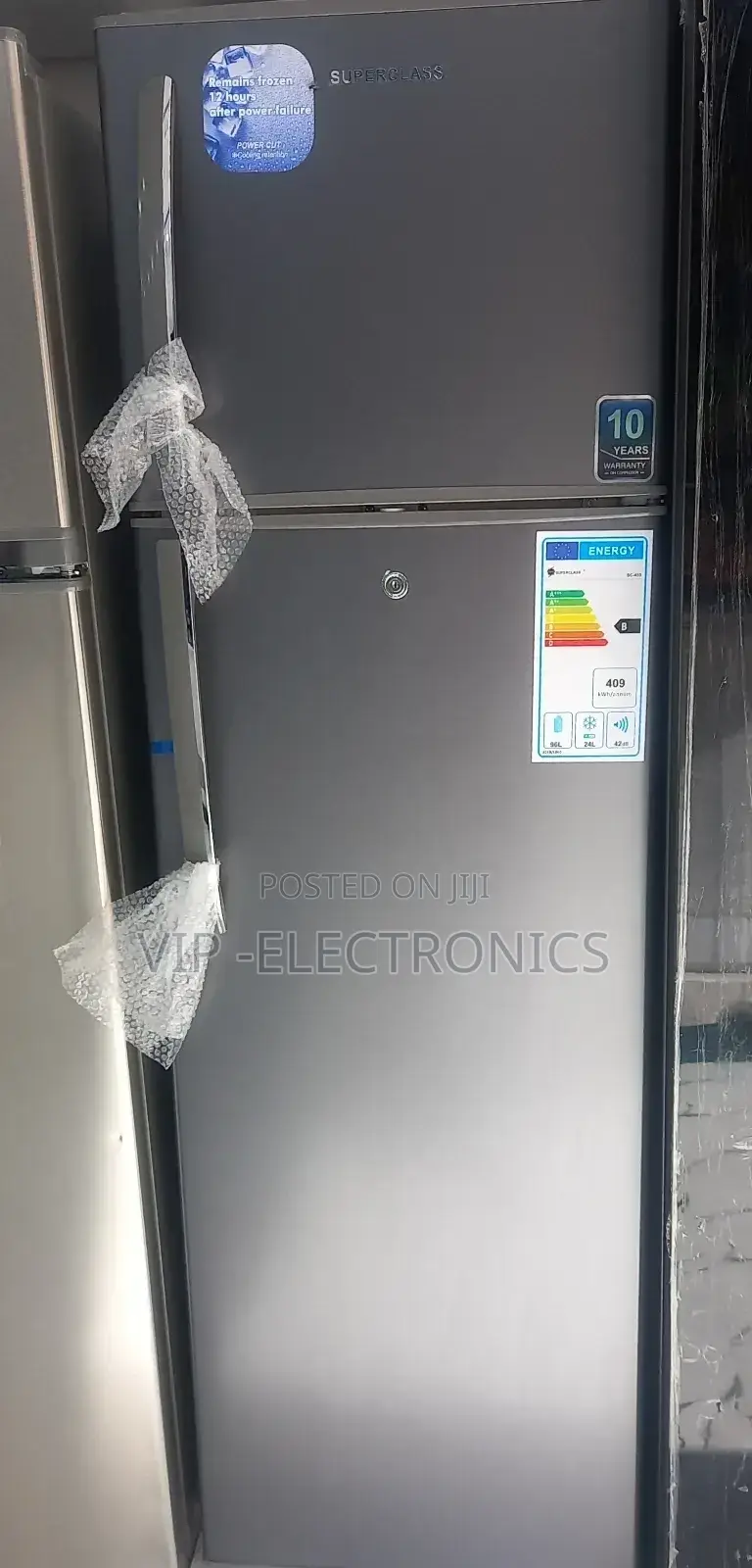 Superclass Refrigerator 450 Frige