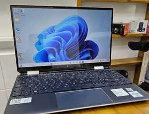 New Laptop HP Spectre 16GB Intel Core I7 SSD 1T