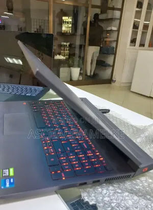 New Laptop Dell G15 5535 16GB Intel Core I7 SSD 512GB