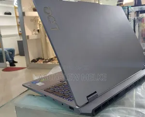 New Laptop Lenovo LOQ 15IRH8 16GB Intel Core I5 SSD 512GB