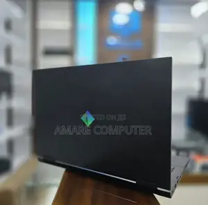 Photo - New Laptop HP Omen 17 32GB Intel Core I7 SSD 2T