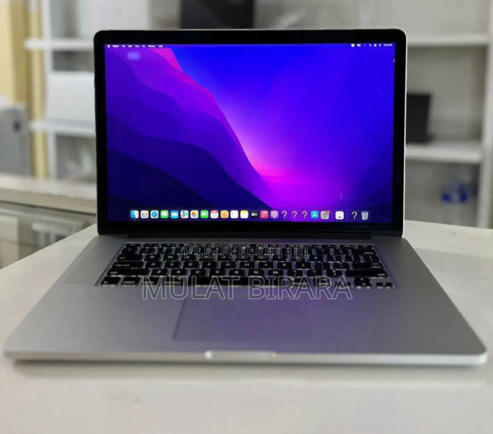 New Laptop Apple MacBook Pro 2015 16GB Intel Core I7 SSD 256GB