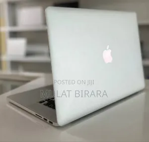 New Laptop Apple MacBook Pro 2015 16GB Intel Core I7 SSD 256GB