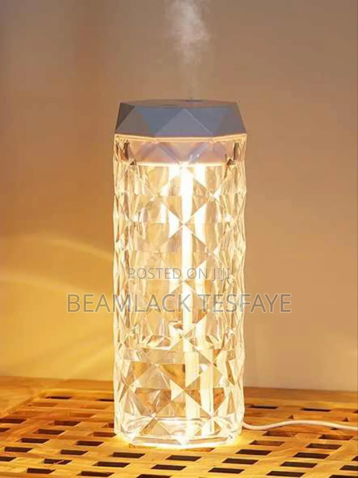 በኤሌክትሪክ የሚሰራ 
 ለቤት Crystal Humidifier