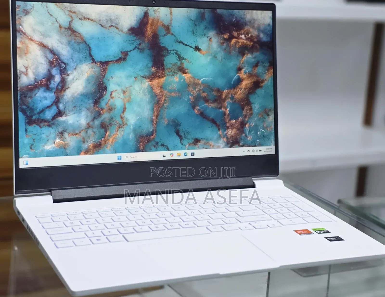 New Laptop HP Victus 16 16GB AMD Ryzen 7 SSD 1T