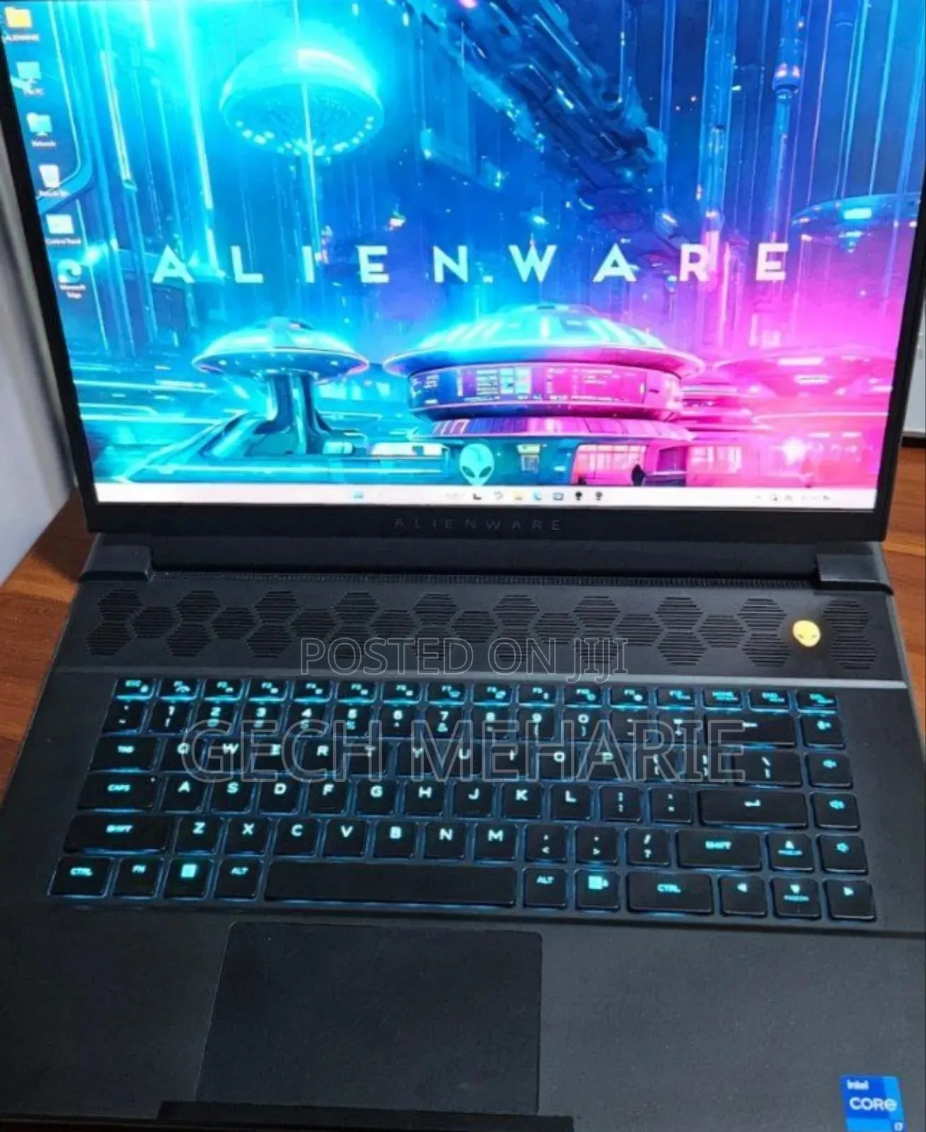 New Laptop Alienware M17x R2 16GB Intel Core I7 SSD 1T
