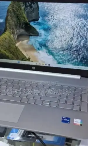 New Laptop HP Stream Notebook 8GB AMD Ryzen 5 SSD 512GB