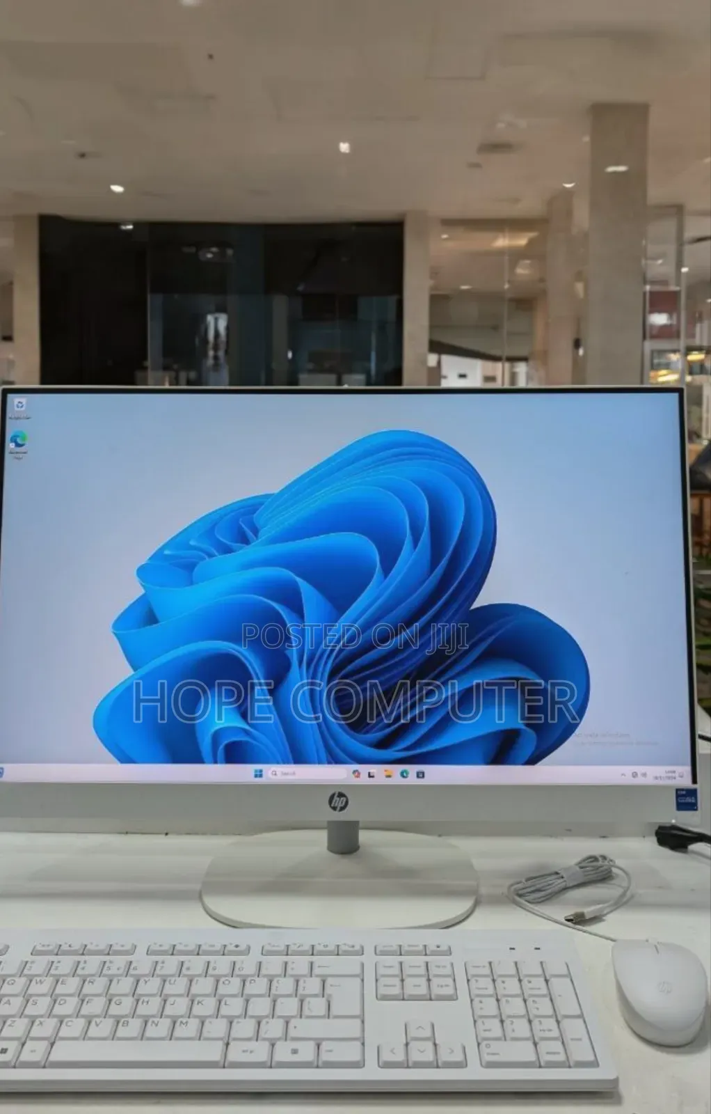 New Desktop Computer HP 290 G4 All-in-One 8GB Intel Core I7 SSD 512GB