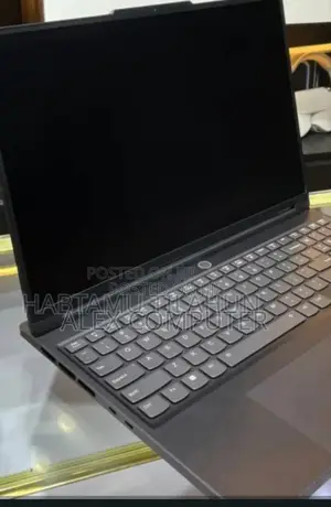 New Laptop Lenovo Legion 7 16GB Intel Core i7 SSD 512GB