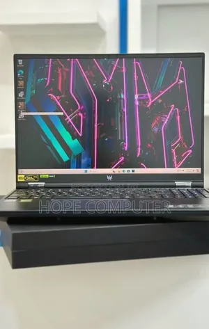 New Laptop Acer Predator Helios 300 16GB Intel Core I9 SSD 1T