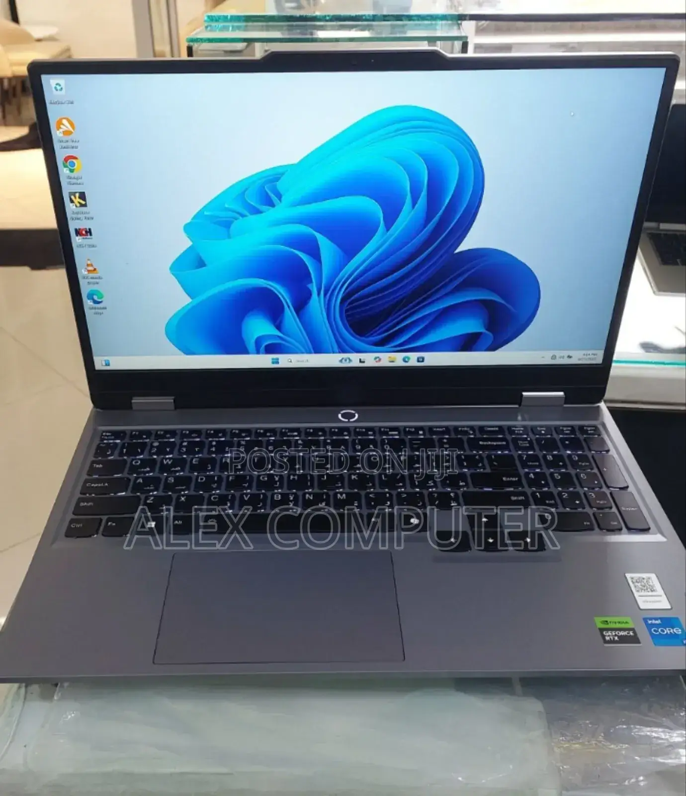 New Laptop Lenovo LOQ 15ARP9 16GB Intel Core I5 SSD 512GB