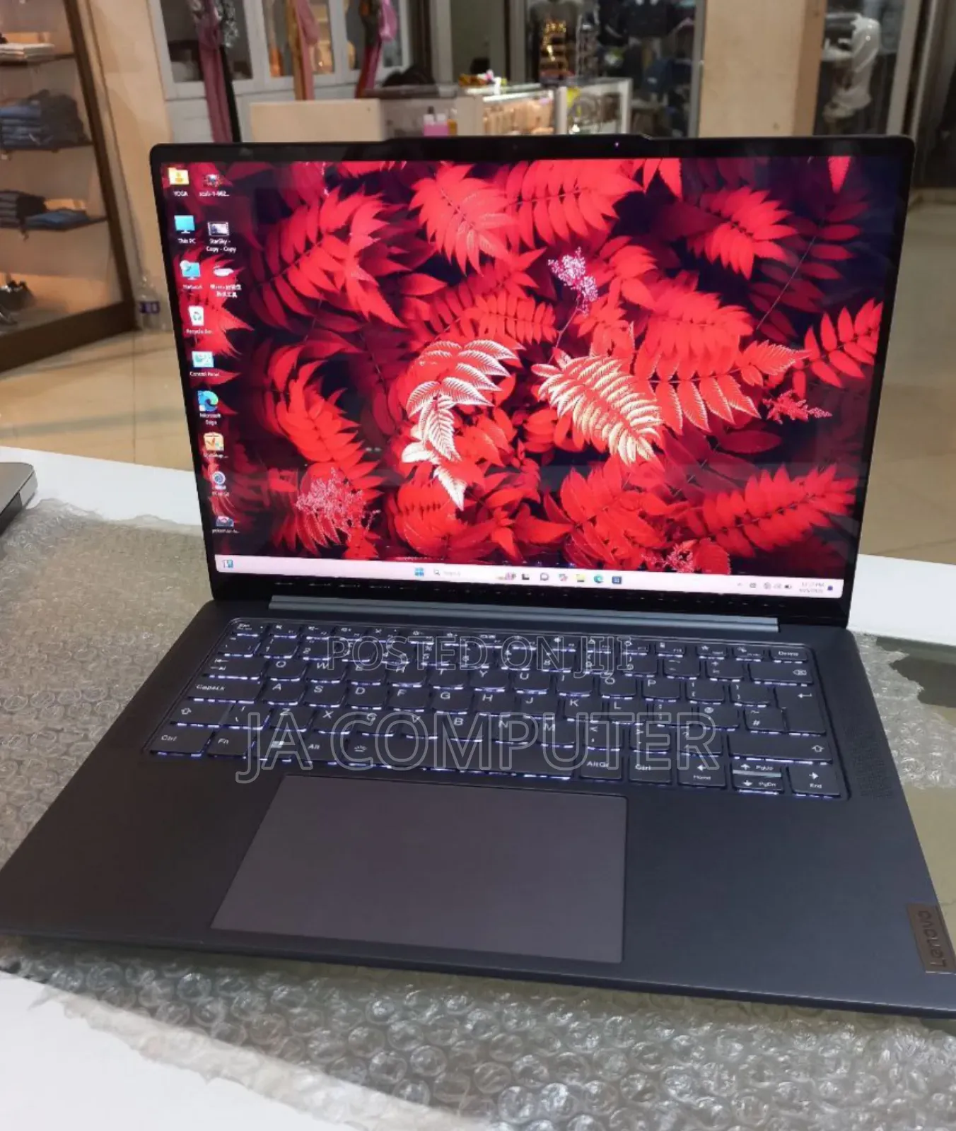 New Laptop Lenovo ThinkPad Yoga 32GB AMD Ryzen 7 SSD 1T