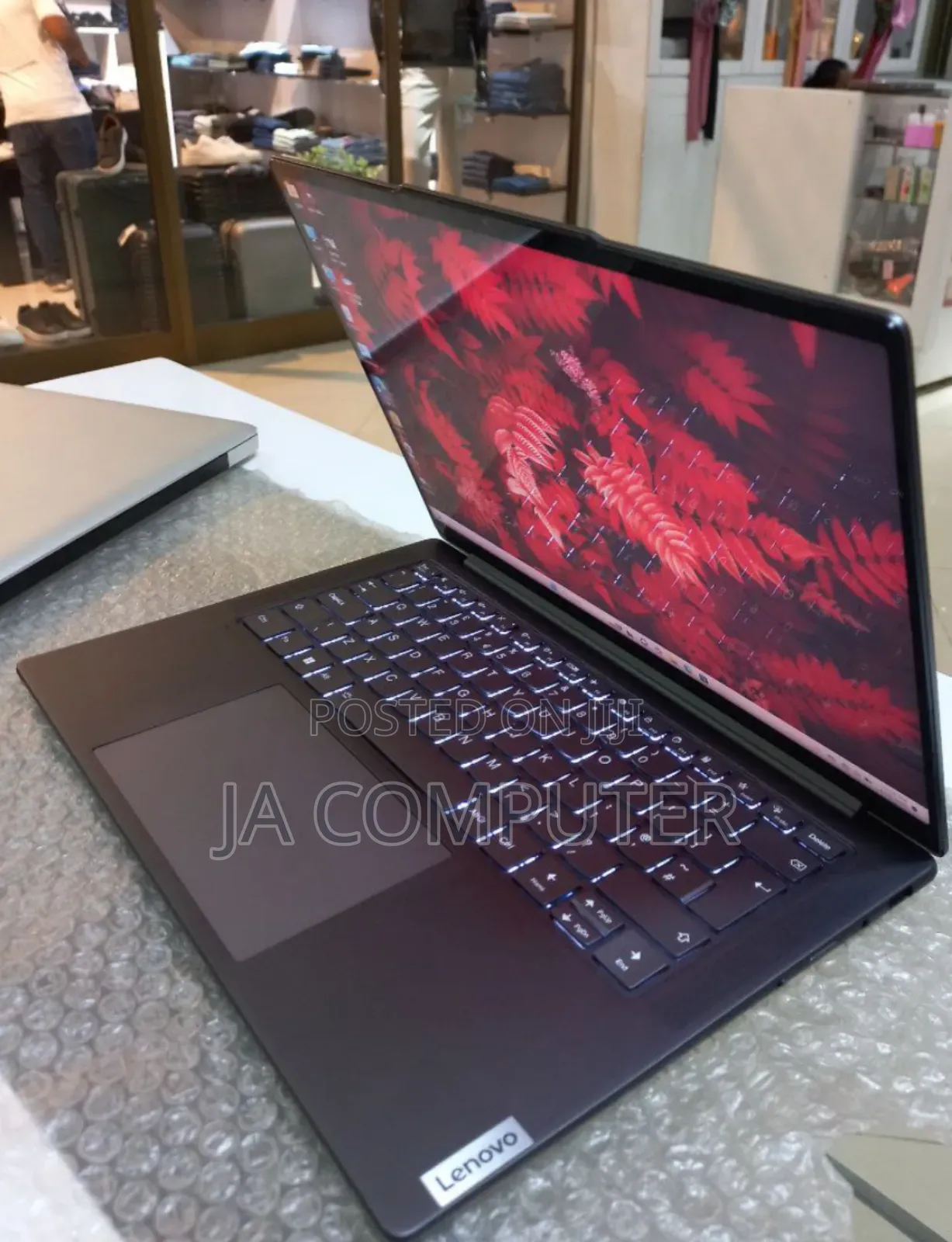 New Laptop Lenovo ThinkPad Yoga 32GB AMD Ryzen 7 SSD 1T