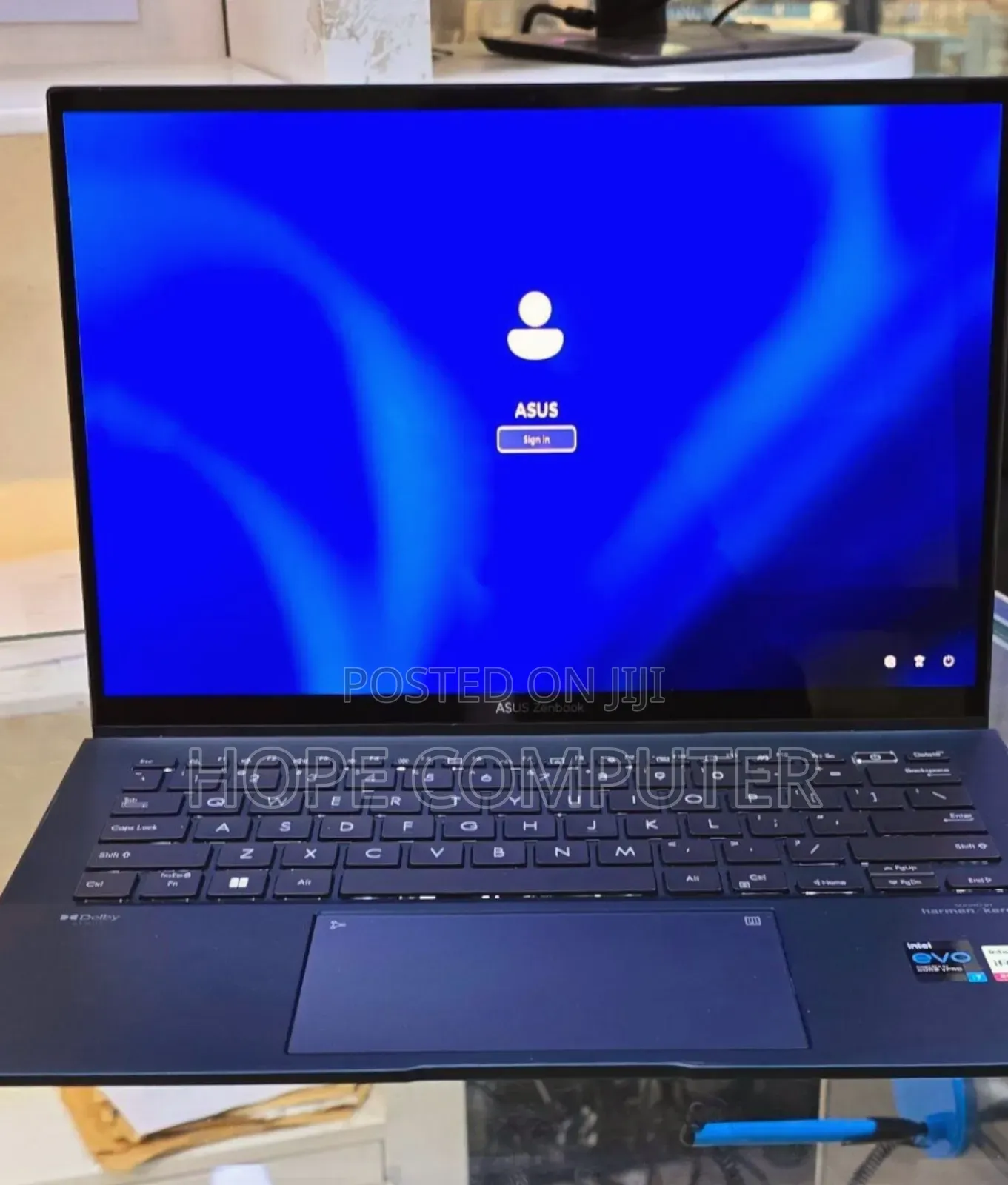 New Laptop Asus ZenBook UX31E 16GB Intel Core I7 SSD 1T