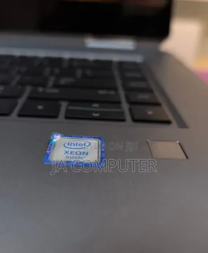 New Laptop HP Zbook Studio G7 32GB Intel Xeon SSD 512GB