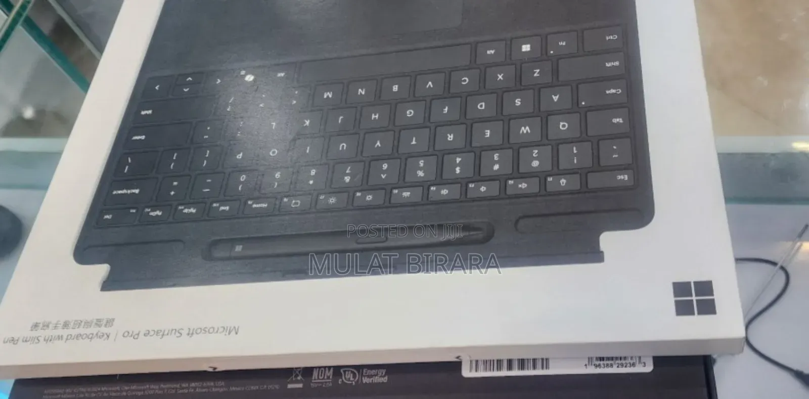 New Microsoft Surface Pro 11th Edition, a Copilot+ PC 16GB SSD 512GB