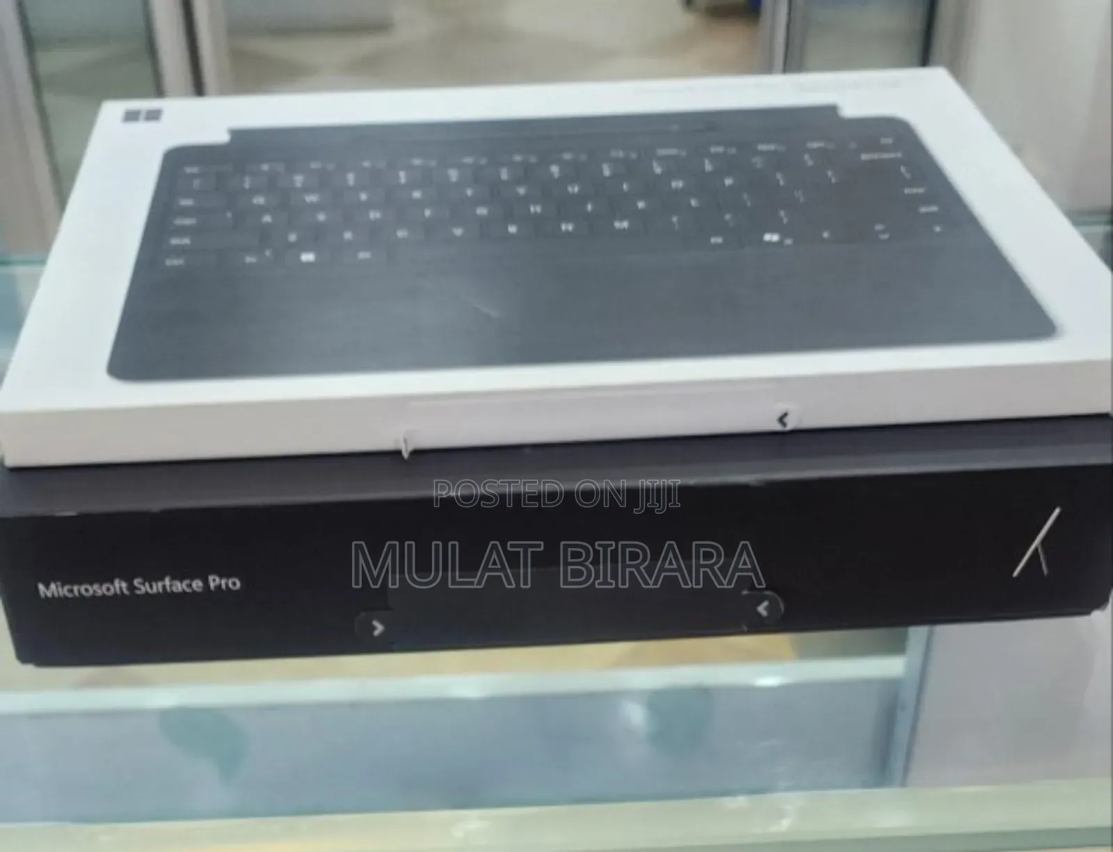 New Microsoft Surface Pro 11th Edition, a Copilot+ PC 16GB SSD 512GB