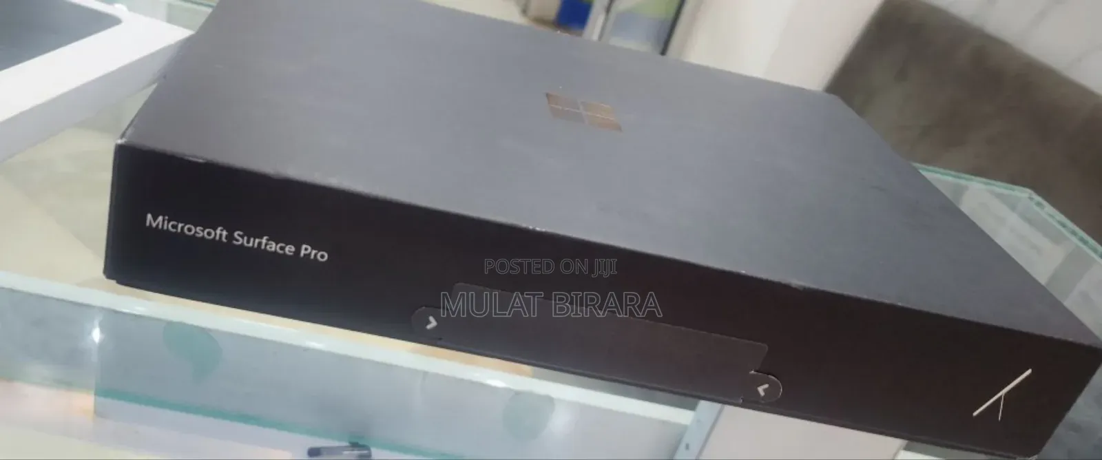 New Microsoft Surface Pro 11th Edition, a Copilot+ PC 16GB SSD 512GB