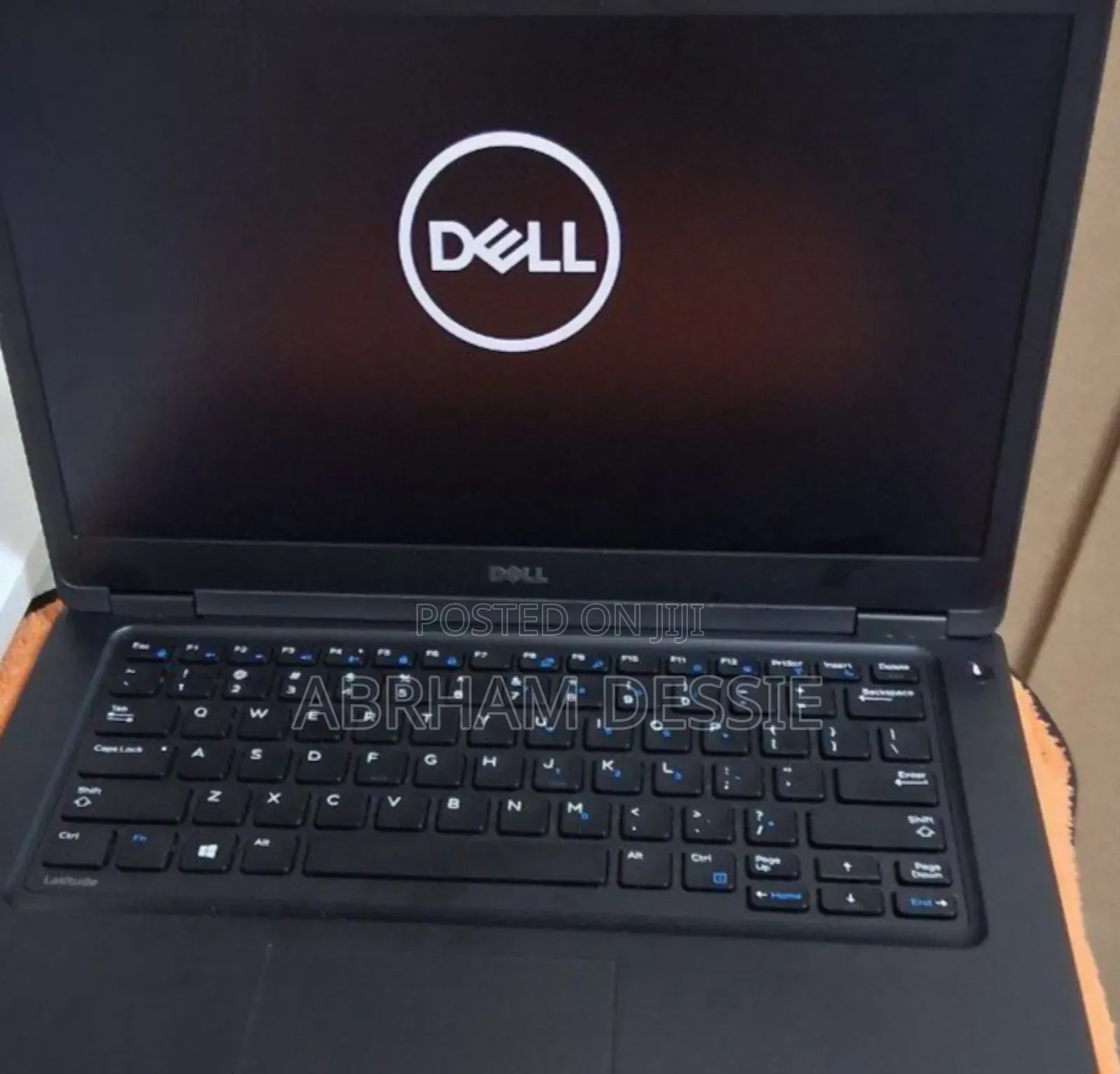 New Laptop Dell XPS 15 8GB Intel Core I7 SSD 256GB