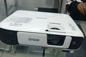 Photo - Epson Projector Model E