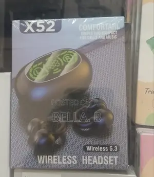 Photo - X52 Wireless Headset Lightweight Construction