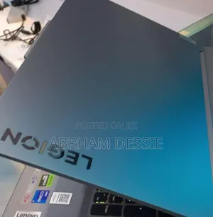 New Laptop Lenovo IdeaPad Z560 16GB Intel Core I7 SSD 1T