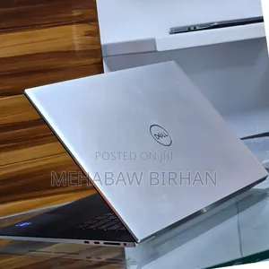 Photo - New Laptop Dell XPS 15 16GB Intel Core I7 SSD 1T