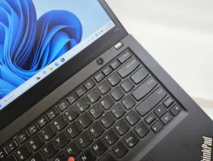 New Laptop Lenovo ThinkPad T14 32GB Intel Core I7 SSD 512GB