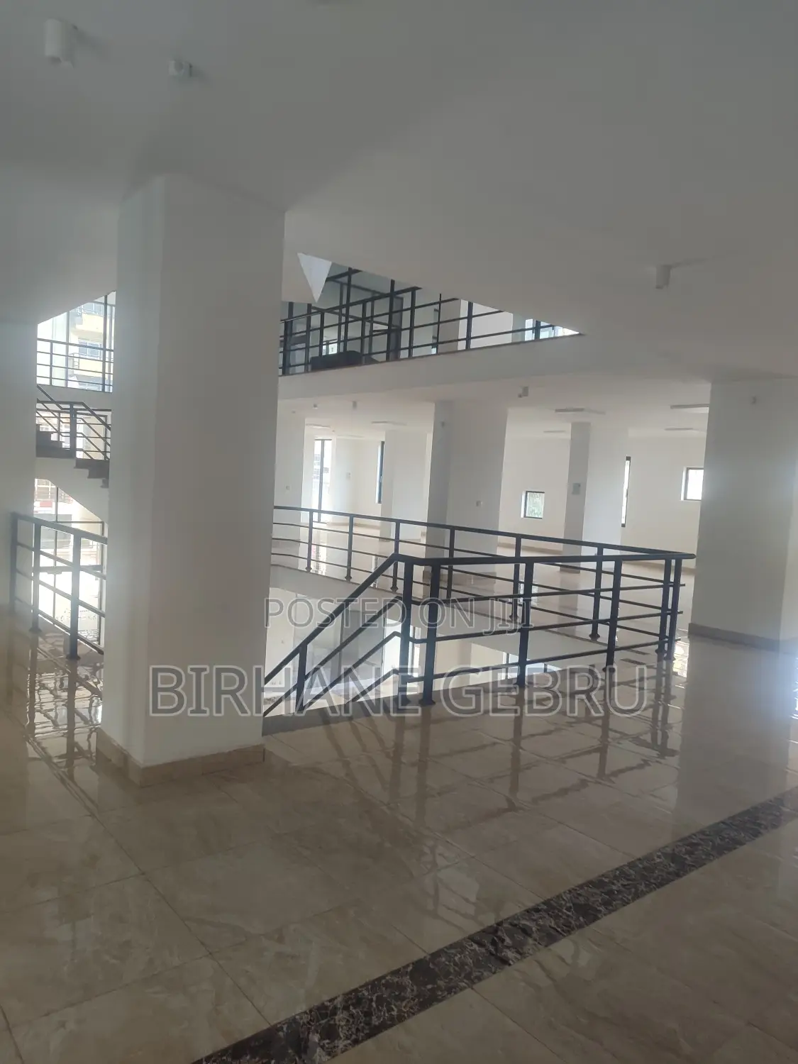 Luxury Apartiment Rent for Office