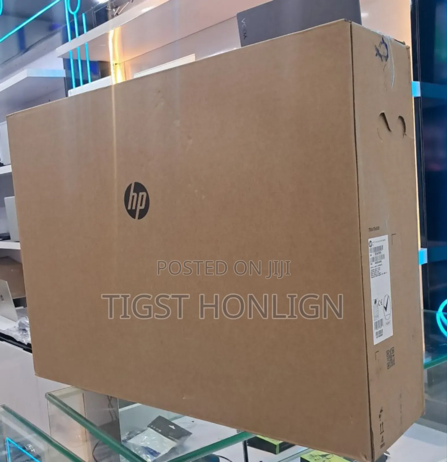 New HP 200 G4 22 All-in-One 8GB Intel Core I7 SSD 512GB